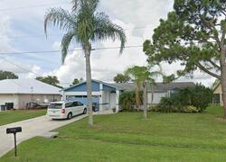 Pre-foreclosure in  SE Camden St Port Saint Lucie, FL 34952