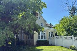 Pre-foreclosure in  S CHURCH ST Waynesboro, PA 17268