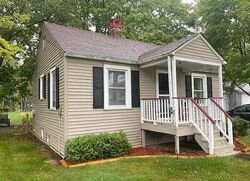 Pre-foreclosure in  Willow Dr Colon, MI 49040