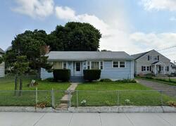 Pre-foreclosure in  Hollister Ave Bridgeport, CT 06607