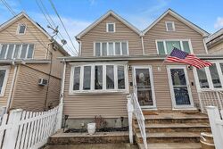Pre-foreclosure in  89th Ave Bellerose, NY 11426