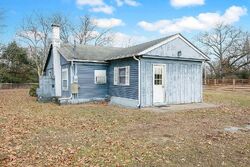 Pre-foreclosure in  County Road 11 Elkhart, IN 46514