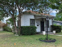  Essex St, San Antonio TX