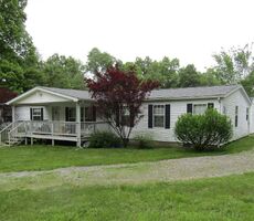 Pre-foreclosure in  Husband Rd Marion, IL 62959