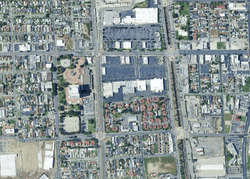 Pre-foreclosure in  Racquet Club Dr Compton, CA 90220