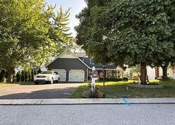 Pre-foreclosure in  Timber Ln Hanover, PA 17331