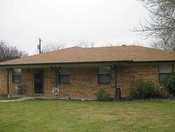 Pre-foreclosure in  Mcanally Dr Mabank, TX 75147