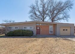  Fairview Ave, Blackwell OK