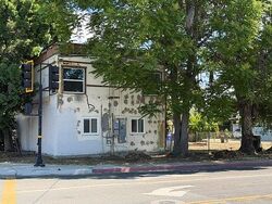  E Orange Ave, Porterville CA