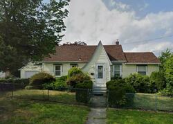 Pre-foreclosure in  Farmington Ave Cranston, RI 02920