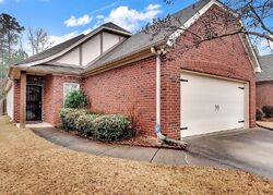 Pre-foreclosure in  Promenade Dr Trussville, AL 35173