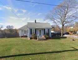 Pre-foreclosure in  N Otter Creek Rd Streator, IL 61364