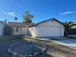 Pre-foreclosure in  Chaparral Dr Bullhead City, AZ 86442