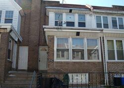 Pre-foreclosure in  Dorel St Philadelphia, PA 19142