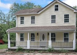 Pre-foreclosure in  Imlaystown Rd Cream Ridge, NJ 08514