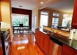 Pre-foreclosure in  BISCAYNE DR NW Atlanta, GA 30309