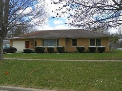  S Chicago St, Dwight IL