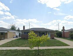 Pre-foreclosure in  Stratford Dr Warren, MI 48092