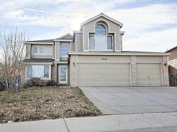 Pre-foreclosure in  Kelly Pl Denver, CO 80249