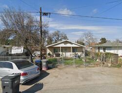  Oak Ave, Tulare CA