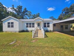 Pre-foreclosure in  S Hemby St Slocomb, AL 36375