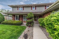 Pre-foreclosure in  Stonebridge Dr New Lenox, IL 60451