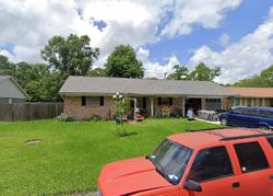 Pre-foreclosure in  Meadow Glenn Dr Dickinson, TX 77539