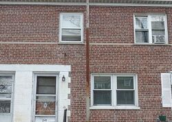 Pre-foreclosure in  SUCCESS AVE Bridgeport, CT 06610