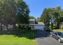Pre-foreclosure in  Curtis Ln Naperville, IL 60564