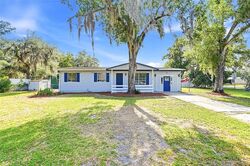 Pre-foreclosure in  N Manatee Ave Arcadia, FL 34266