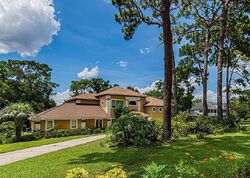 Pre-foreclosure in  N Stone Gate Longwood, FL 32779