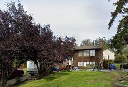 Pre-foreclosure in  Liberty Ln Oak Harbor, WA 98277