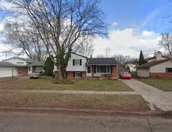 Pre-foreclosure in  Wheaton Dr Sterling Heights, MI 48313
