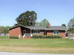  Augusta Cir, Greenwood SC