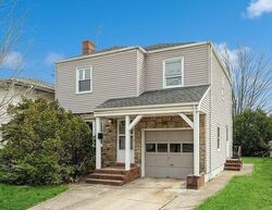 Pre-foreclosure in  Rockaway Pkwy Valley Stream, NY 11580