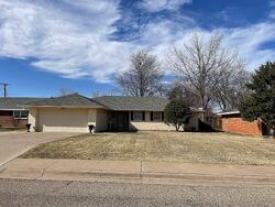 Pre-foreclosure in  Andrews Ave Amarillo, TX 79106