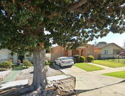 Pre-foreclosure in  3rd Ave Los Angeles, CA 90043