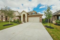 Pre-foreclosure in  Maytree Ln Richmond, TX 77406
