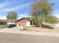 Pre-foreclosure in  W Palo Verde Dr Glendale, AZ 85301