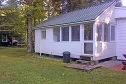 Pre-foreclosure in  2ND AVE Gloversville, NY 12078