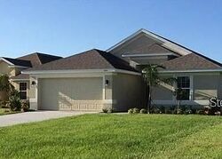 Pre-foreclosure in  Island Lakes Dr Winter Haven, FL 33881