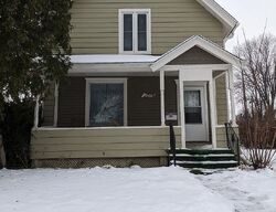 Pre-foreclosure in  N Lakeshore Dr Lake City, MN 55041