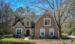 Pre-foreclosure in  Stowe Way Sharpsburg, GA 30277