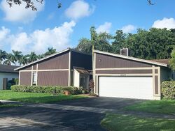  Sw 146th Ct, Miami FL