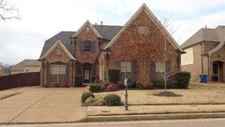 Pre-foreclosure in  Sawmill Creek Ln Cordova, TN 38016