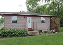 Pre-foreclosure in  County Home Rd Springville, IA 52336
