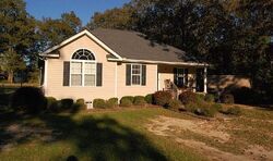 Pre-foreclosure in  Burns Dr Swansea, SC 29160