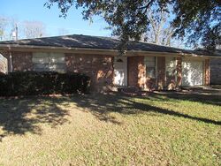Pre-foreclosure in  KIM ST Bryan, TX 77803