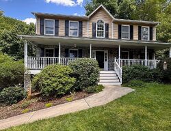 Pre-foreclosure in  Forest Lake Dr Asheville, NC 28803