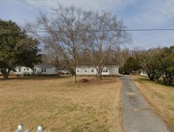 Pre-foreclosure in  Abbott Farm Rd Winterville, NC 28590